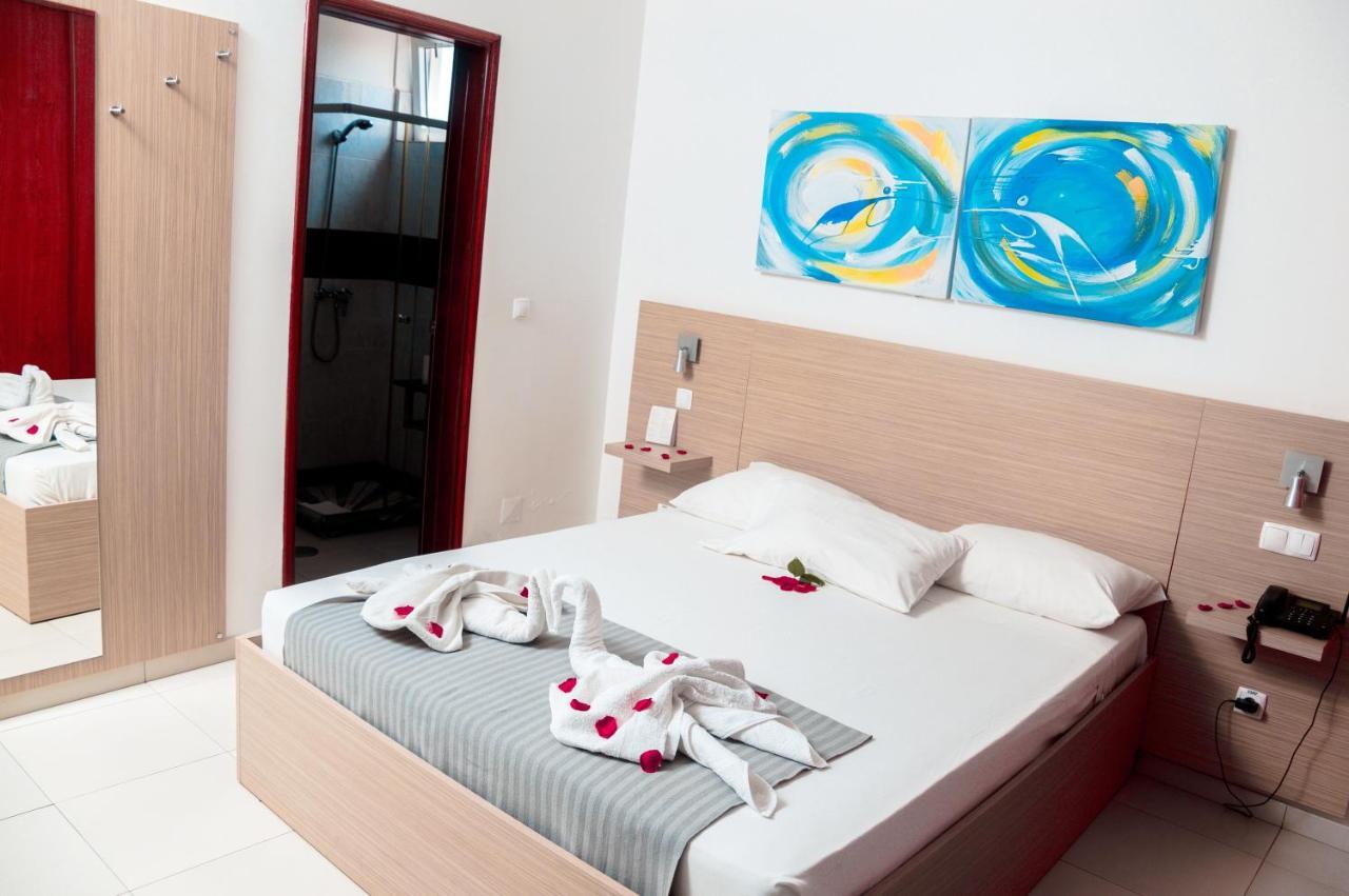 Hotel Cesaria Прайя Экстерьер фото
