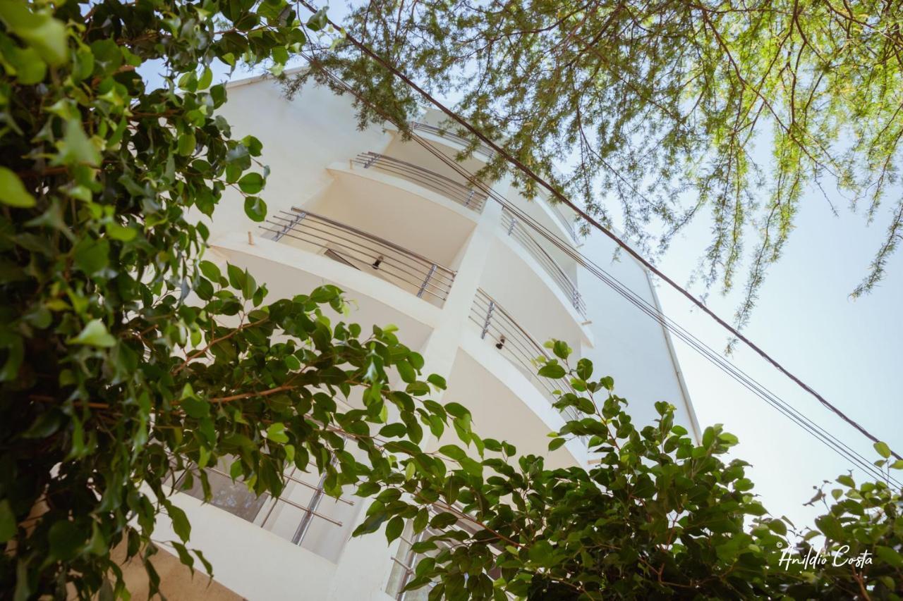 Hotel Cesaria Прайя Экстерьер фото